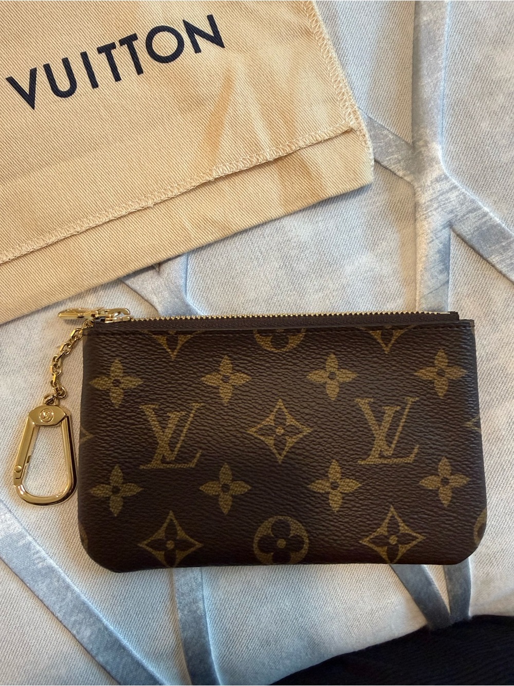 Louis Vuitton Key Pouch S - Picture 2 of 8